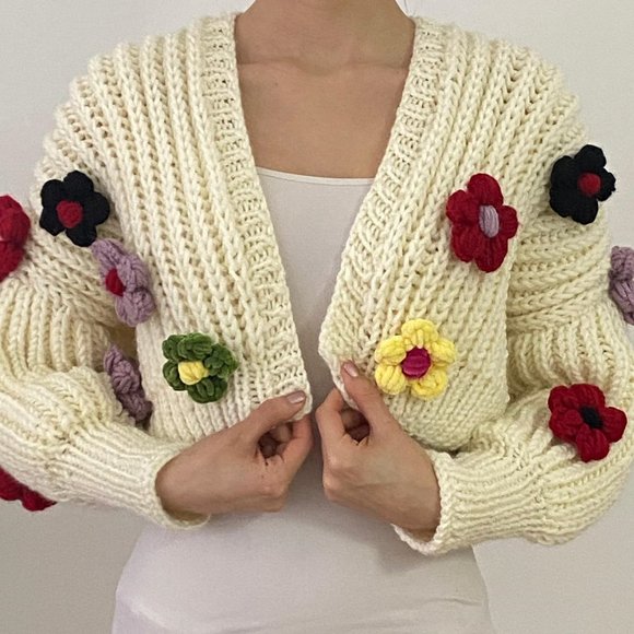 Cardigan Hand-Knitted White Crop Top Gift for her - Picture 2 of 3